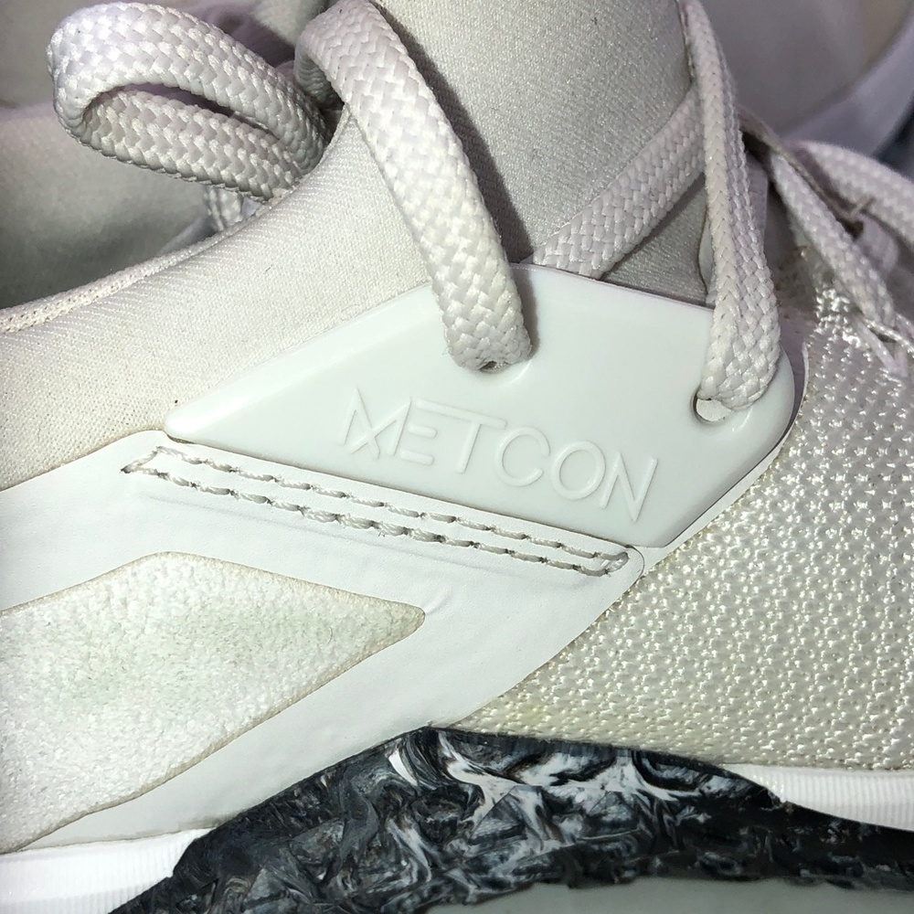 metcon flyknit 3 white